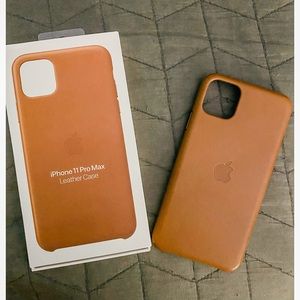Apple | iPhone 11 Pro Max Brown Leather Case